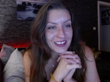 cherryxxfun  02-09-2021 spanks Female